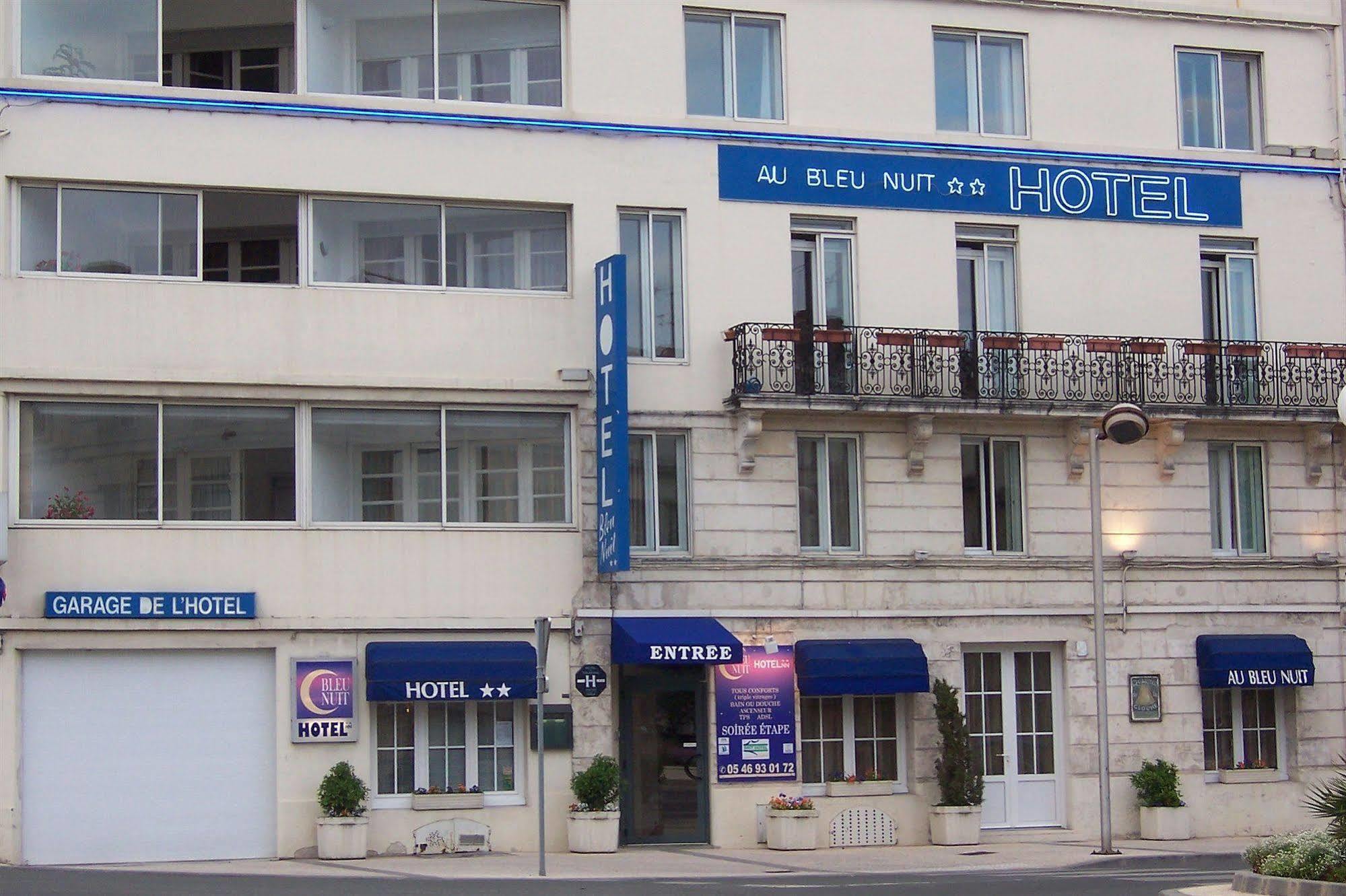 Brit Hotel Bleu Nuit Saintes Buitenkant foto
